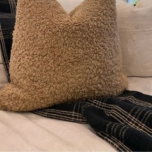 Plaid Black & Tan Fringed Woven Cotton Blend Throw Blanket 60” L x 50” W